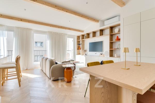 Marseille 1er - duplex rénové avec terrasse