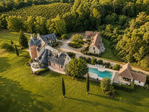 Vente Château Bourgueil 29 Pièces 1000 m²