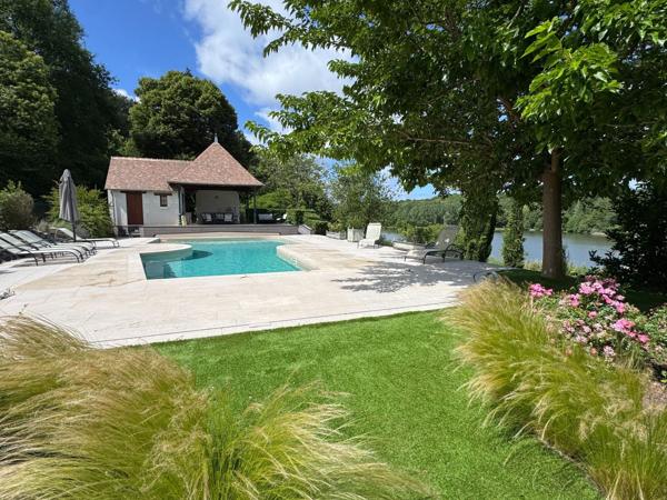 Vente Château Bourgueil 29 Pièces 1000 m²