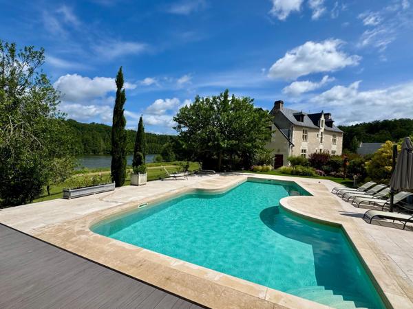 Vente Château Bourgueil 29 Pièces 1000 m²