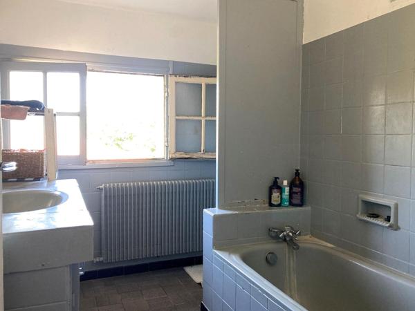 Maison de ville 5 chambres 130m².