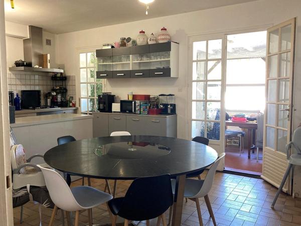 Maison de ville 5 chambres 130m².