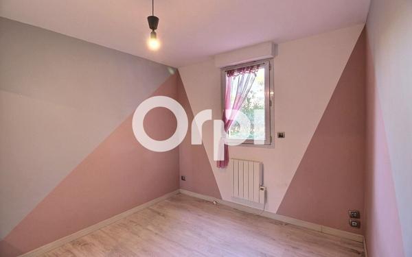 Appartement à vendre    4 pièces • 73 m2 Marseille 11