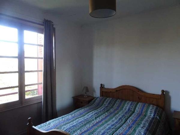 A BUGEAT EN HAUTE CORREZE GRANDE MAISON PIERRE DE 120 M² 5 CHAMBRES