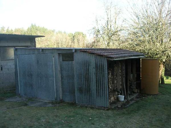 A BUGEAT EN HAUTE CORREZE GRANDE MAISON PIERRE DE 120 M² 5 CHAMBRES