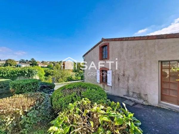Maison en pierre avec dépendance et jardin