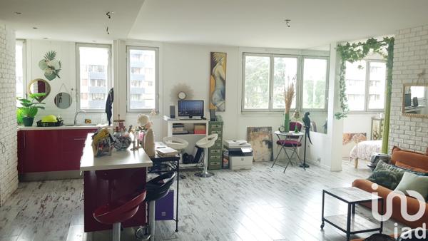 Apartment for sale 4 rooms 83 m² Paris 19