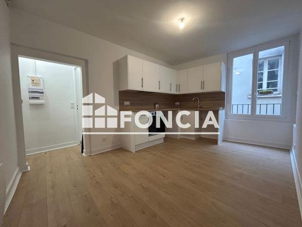 Location Studio 30 m² - 40 RUE AU PAIN Saint-germain-en-laye 78100