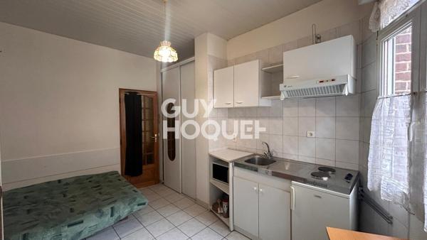 SAINT ANNE – STUDIO MEUBLÉ D’ENVIRON 20 M² ET A 10 MINUTES A PIED DU CENTRE-VILLE D'AMIENS