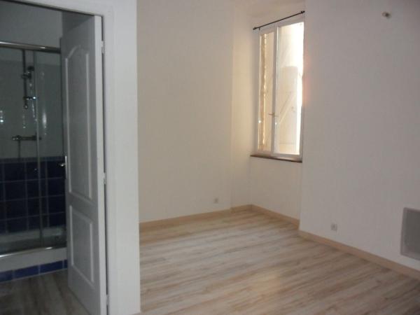 Studio BEDARIEUX - 26.10 m2 - Loyer 380€ CC