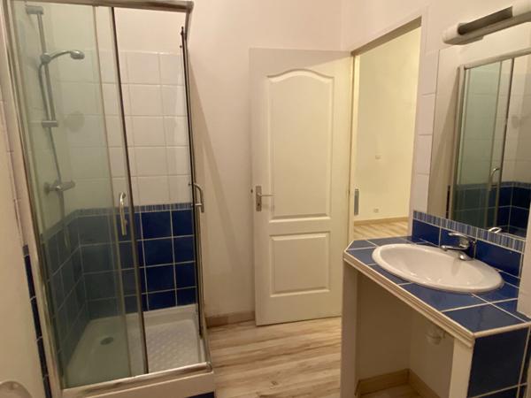 Studio BEDARIEUX - 26.10 m2 - Loyer 380€ CC