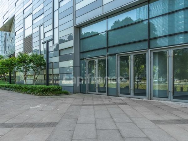 Local commercial à vendre Essonne, aux portes des Hauts-de-Seine