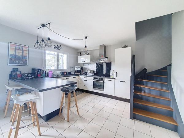 Maison à louer meublée Ancenis-Saint-Géréon 4 pièces 85 m2