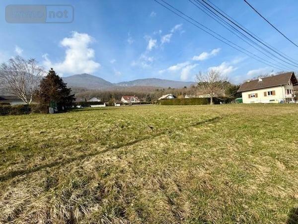 Terrain à Batir à vendre à Divonne-les-Bains dans l'Ain (01220), ref : 01047-637