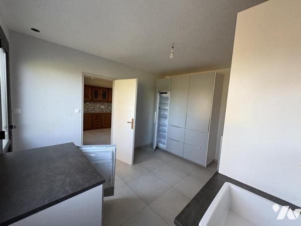 maison vie de plain pied  proche centre 1.5km