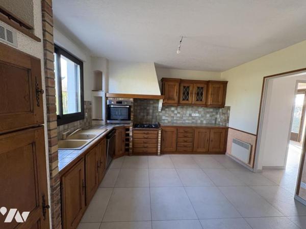 maison vie de plain pied  proche centre 1.5km