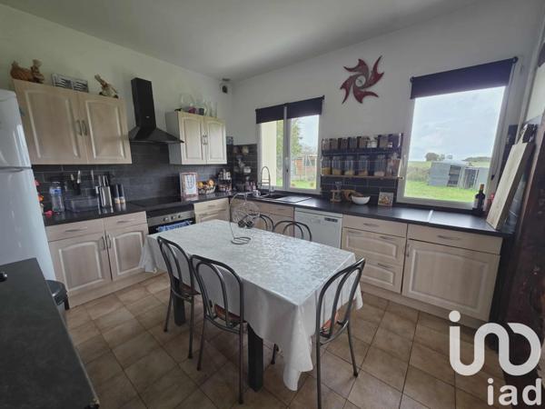 Maison à vendre 6 pièces 183 m² Courvaudon