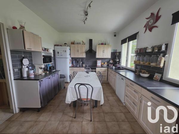 Maison à vendre 6 pièces 183 m² Courvaudon