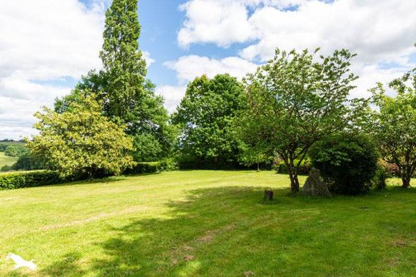 Maison à vendre |                                       Saint-Martin-Sepert |                                        6 pièces  |  154 m²