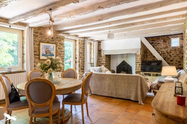 Maison à vendre |                                       Saint-Martin-Sepert |                                        6 pièces  |  154 m²