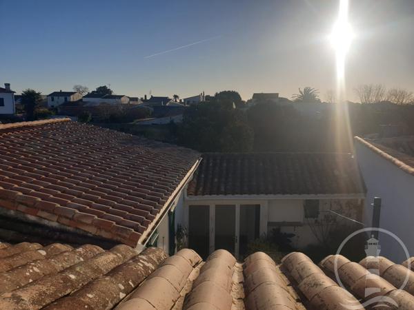 centre village avec cour intérieur