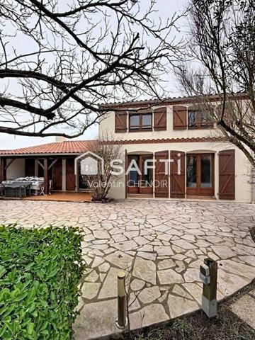 Maison atypique vendéenne familiale et conviviale de 135m² a deux pas de la mer
