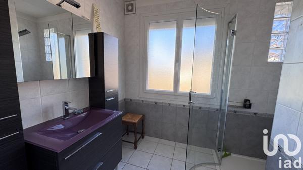 Maison 7 pièces de 160 m² à Romenay (71470)