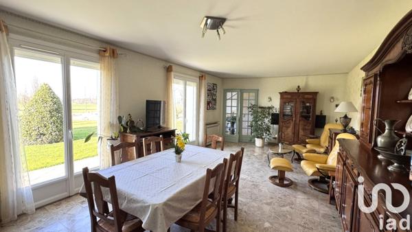 Maison 7 pièces de 160 m² à Romenay (71470)