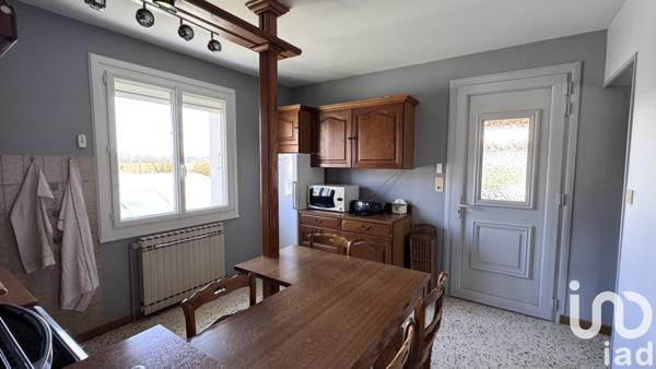 Maison 7 pièces de 160 m² à Romenay (71470)