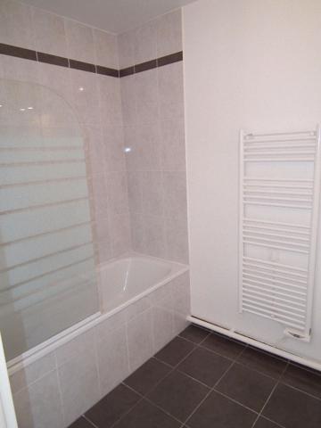 Appartement 3 pièces 62.41 m² Alfortville - parking.