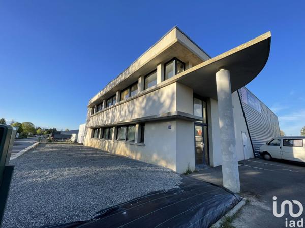 Location bureaux 84 m² Pacé
