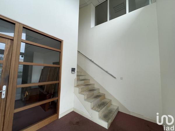 Location bureaux 84 m² Pacé