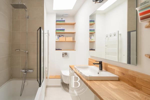 Les Lilas, Maison 4 Chambres -  132 m² à vendre