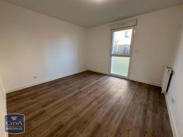 Appartement à louer 3 pièces 70.79m² Poitiers (86000)