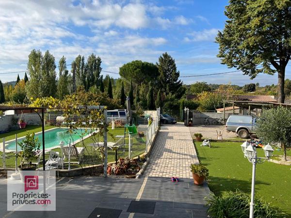 RIANS VILLA 158 m² T4+T3 sur 1225 m² Piscine à pied du village