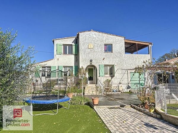 RIANS VILLA 158 m² T4+T3 sur 1225 m² Piscine à pied du village