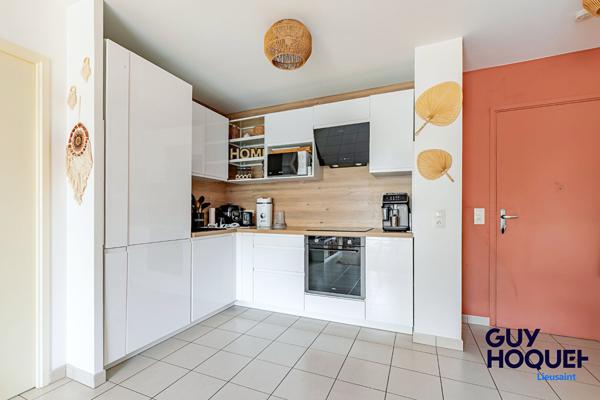 Appartement Lieusaint 2 pièce(s) avec terrasse et jardin, 2 places de parking !