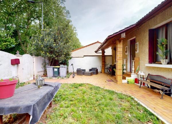 Maison à vendre    6 pièces • 101,26 m2 Vaulx-en-Velin