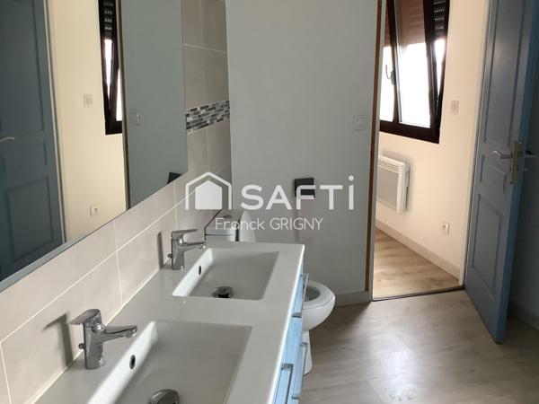 Belle 1930 ,3 chambres(+ combles) avec garage et jardin , à 10 minutes du centre ville