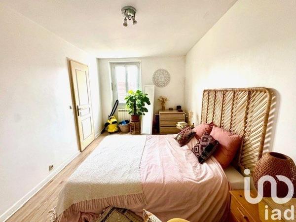 Appartement 2 pièces de 36 m² à Enghien-les-Bains (95880)