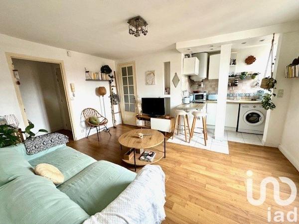 Appartement 2 pièces de 36 m² à Enghien-les-Bains (95880)