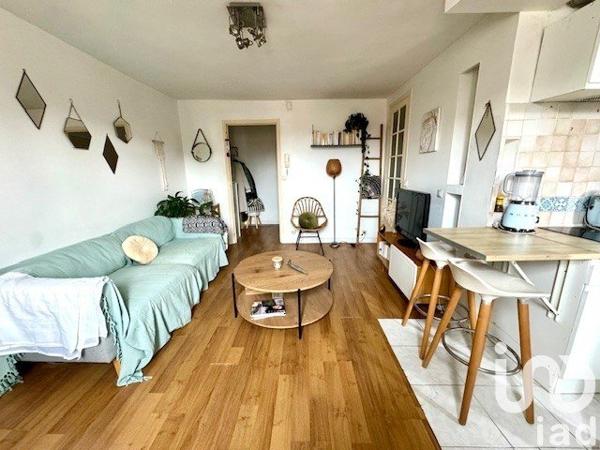 Appartement 2 pièces de 36 m² à Enghien-les-Bains (95880)