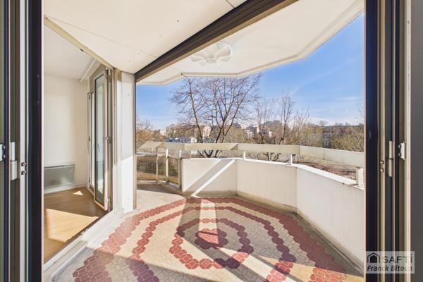 FRONT DE SEINE - 2 PIÈCES DE 53 M² - VUE SEINE ET ÎLE DE LA JATTE