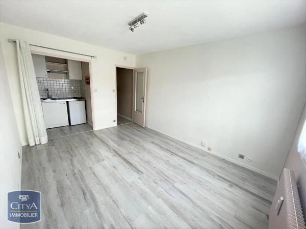 Appartement à louer 1 pièce 21.59m² Dijon (21000)