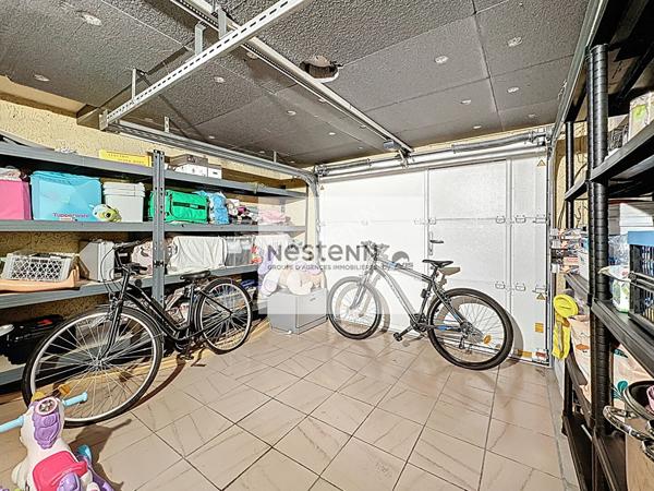 Maison à vendre à Fontaine le Comte - 4 chambres, à proximité des écoles et des commerces