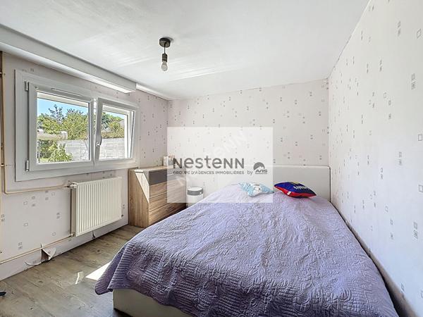 Maison à vendre à Fontaine le Comte - 4 chambres, à proximité des écoles et des commerces