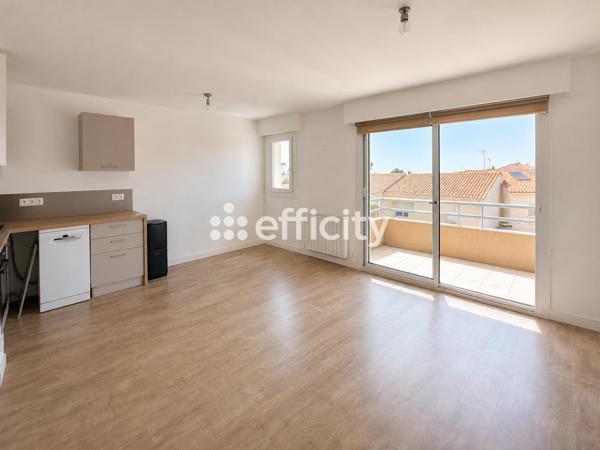Appartement
         2 pièces
        - 40 m² 199 000 € *