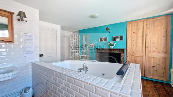 Ensemble immobilier comprenant une maison 7 chambres à BOULOGNE SUR MER