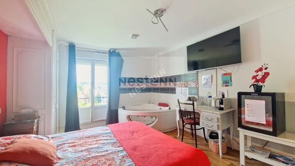 Ensemble immobilier comprenant une maison 7 chambres à BOULOGNE SUR MER