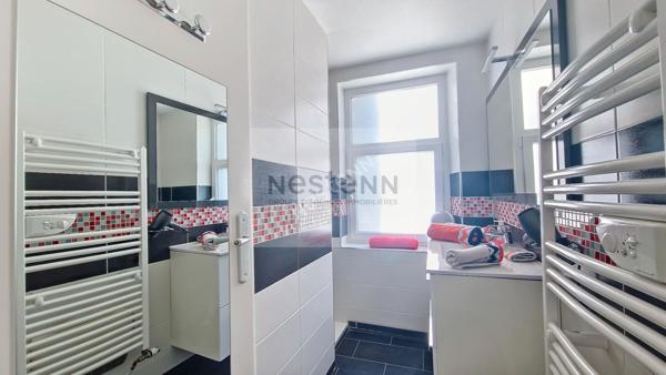 Ensemble immobilier comprenant une maison 7 chambres à BOULOGNE SUR MER